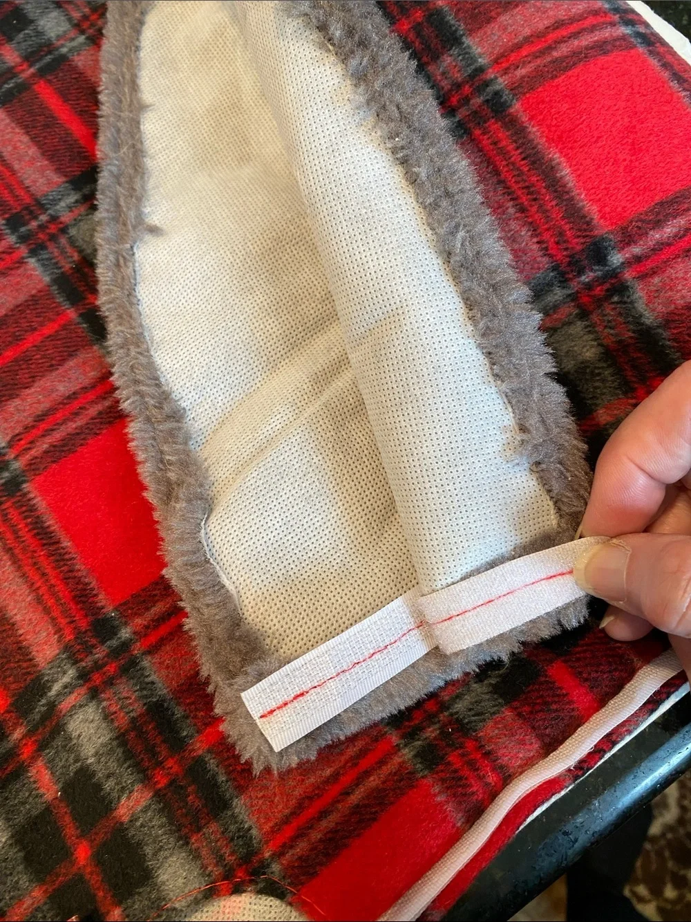 NWT Red & Gray Tartan Plaid Tree Skirt